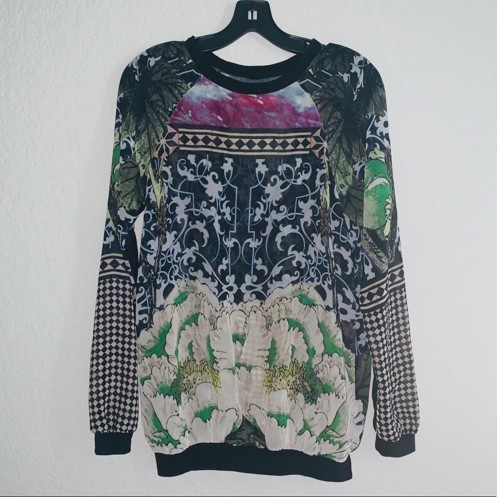 CLOVER CANYON | Small Sheer Long Sleeve Top